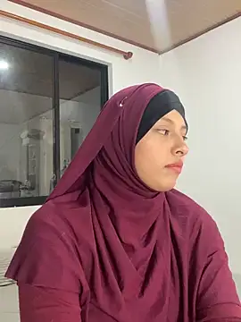 Melek Seraya online show from 11-16-25, 02:06