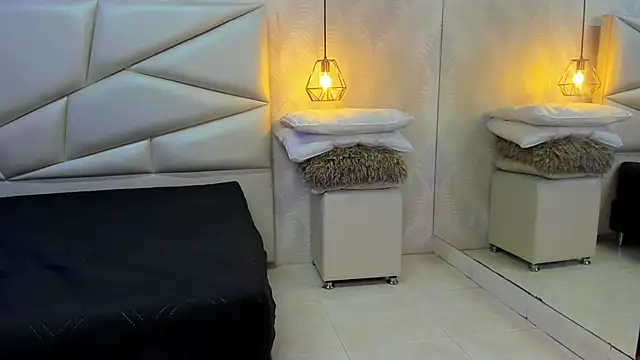 Snapshot of laurettedela_rouse chatting on 12-16-25, 11:26 laurettedela rouse online show from 12-16-25, 11:26