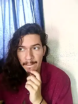 Snapshot of OnixAgata0 chatting on 11-20-25, 03:12 OnixAgata0 online show from 11-20-25, 03:12