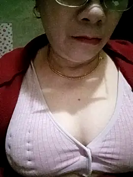 small-house123 online show from 03-03-26, 10:04