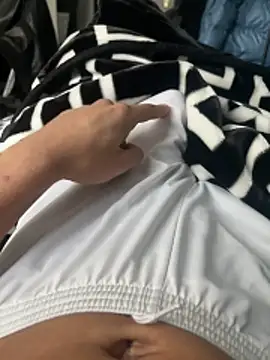 Snapshot of BigDickAmo chatting on 11-11-25, 07:41 BigDickAmo online show from 11-11-25, 07:41