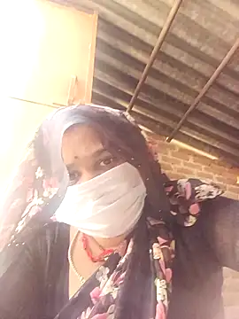 Snapshot of QRAN_420 chatting on 12-05-25, 10:24 QRAN 420 online show from 12-05-25, 10:24