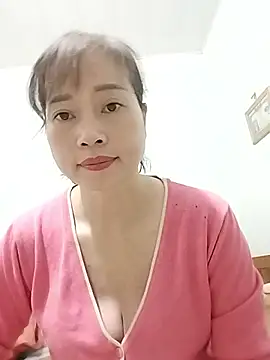 Snapshot of Kiuwi-omao chatting on 11-12-25, 11:25 Kiuwi-omao online show from 11-12-25, 11:25