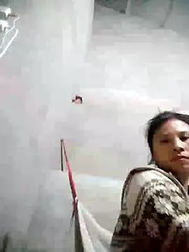 Snapshot of moe-sexxy chatting on 11-02-25, 10:17 moe-sexxy online show from 11-02-25, 10:17