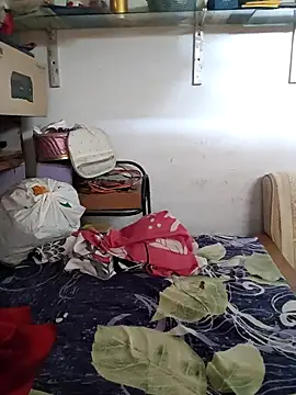 baby Cpl21 online show from 11-04-25, 07:18