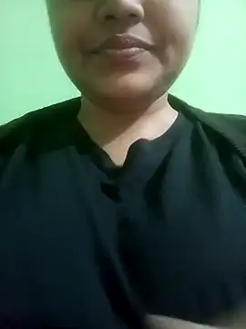 Snapshot of Tina_250 chatting on 01-07-26, 01:41 Tina 250 online show from 01-07-26, 01:41