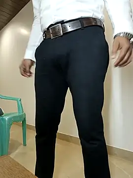 Snapshot of funnyboy_069 chatting on 11-09-25, 01:53 funnyboy 069 online show from 11-09-25, 01:53