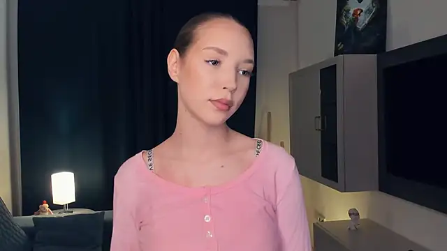 MerlePalaia online show from 11-23-25, 08:08