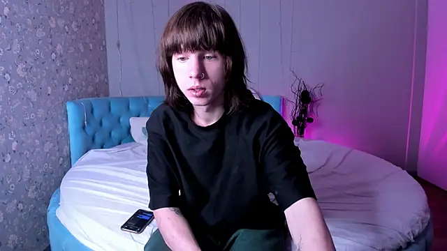 Snapshot of CutieKai_ chatting on 01-09-26, 12:57 CutieKai online show from 01-09-26, 12:57