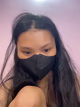 Snapshot of lung-linh chatting on 11-12-25, 05:52 lung-linh online show from 11-12-25, 05:52