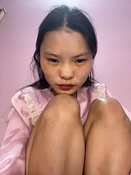 Snapshot of lung-linh chatting on 12-01-25, 07:41 lung-linh online show from 12-01-25, 07:41