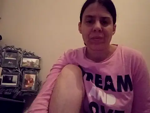 hotnathy69 online show from 12-18-25, 08:09