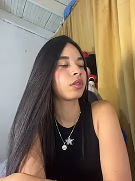 Snapshot of Milleradhara24 chatting on 05-08-26, 02:06 Milleradhara24 online show from 05-08-26, 02:06