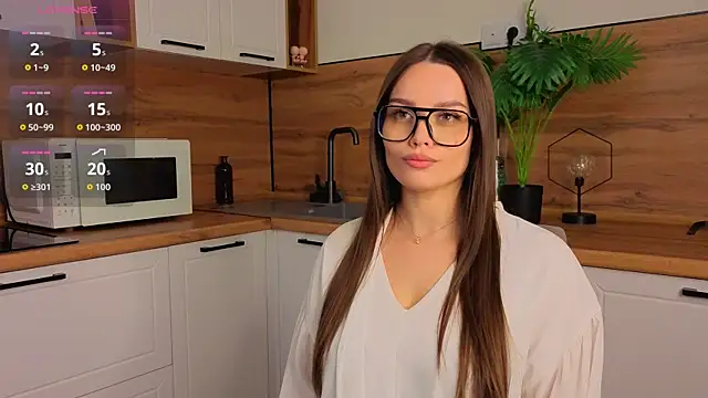 Snapshot of Violet_Johnsonn chatting on 11-15-25, 06:11 Violet Johnsonn online show from 11-15-25, 06:11