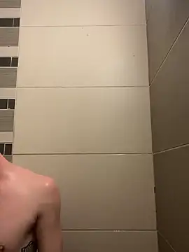 Snapshot of mascboyyy chatting on 11-05-25, 02:00 mascboyyy online show from 11-05-25, 02:00