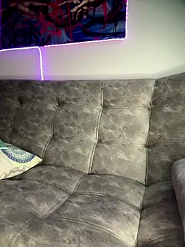 Snapshot of Nick_orion chatting on 11-25-25, 01:11 Nick orion online show from 11-25-25, 01:11