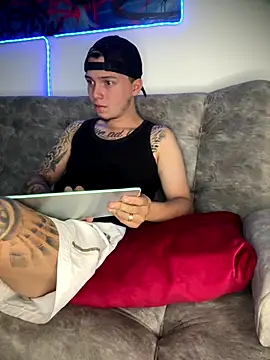 Snapshot of Nick_orion chatting on 12-03-25, 12:36 Nick orion online show from 12-03-25, 12:36