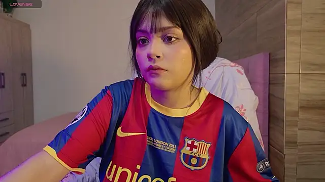 EmillieX online show from 01-19-26, 12:14