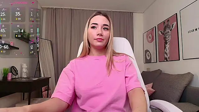 Snapshot of Rosie_Mac chatting on 11-22-25, 01:04 Rosie Mac online show from 11-22-25, 01:04