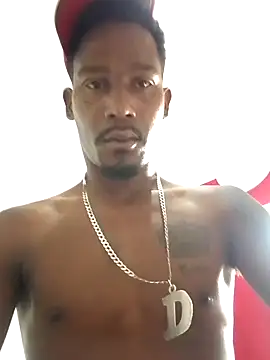 Snapshot of moreninho564 chatting on 11-24-25, 02:17 moreninho564 online show from 11-24-25, 02:17