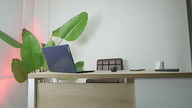 nylonisabella online show from 03-07-26, 09:12