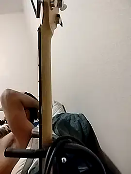 m8je online show from 11-15-25, 05:38