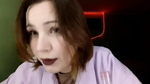 Snapshot of RachelleHeth chatting on 11-14-25, 03:22 RachelleHeth online show from 11-14-25, 03:22