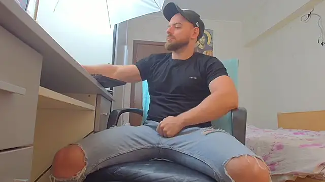 Ryanstone  online show from 07-10-26, 06:07