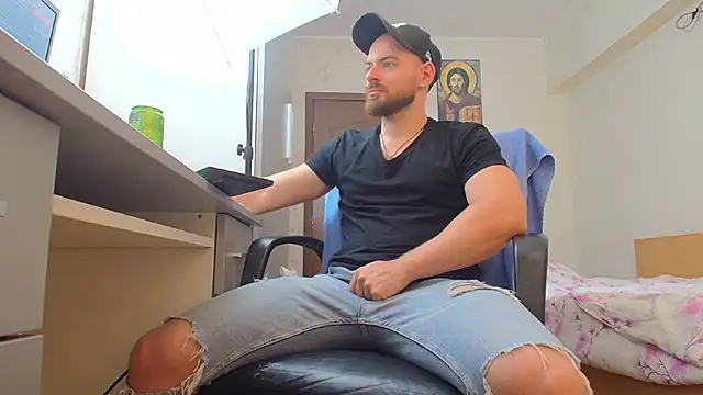 Ryanstone  online show from 07-25-26, 07:50