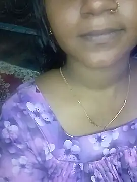 Snapshot of Neha533 chatting on 07-19-26, 07:17 Neha533 online show from 07-19-26, 07:17