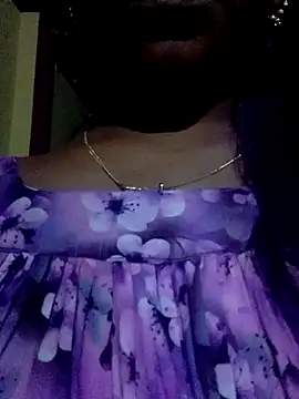 Snapshot of Neha533 chatting on 07-26-26, 06:04 Neha533 online show from 07-26-26, 06:04