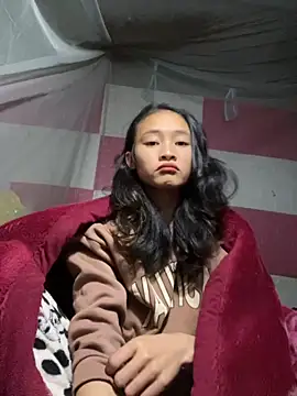 Snapshot of Li_ve chatting on 11-19-25, 02:55 Li ve online show from 11-19-25, 02:55