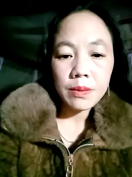 Snapshot of Sara_pusyy chatting on 12-14-25, 10:42 Sara pusyy online show from 12-14-25, 10:42