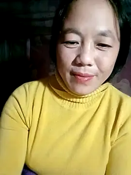 Snapshot of Sara_pusyy chatting on 12-15-25, 10:52 Sara pusyy online show from 12-15-25, 10:52