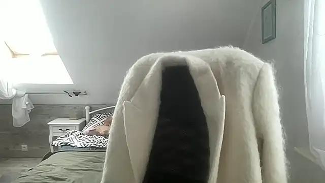 Angels  Share online show from 02-02-26, 08:35