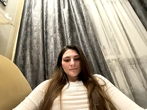 HelgaMun online show from 11-13-25, 05:56