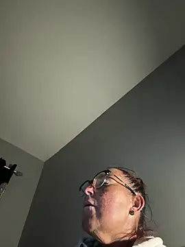 Angel-LinaX online show from 01-31-26, 09:46