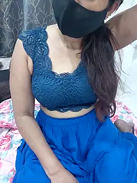 Aarti909090 online show from 04-12-26, 06:24