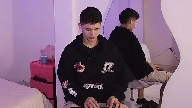 Eiden Blake online show from 11-30-25, 11:42