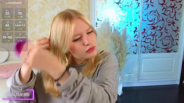 Snapshot of Mila_wxw chatting on 11-27-25, 12:40 Mila wxw online show from 11-27-25, 12:40