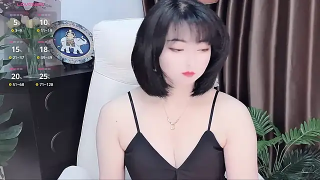 Snapshot of Ella99 chatting on 12-23-25, 03:15 Ella99 online show from 12-23-25, 03:15