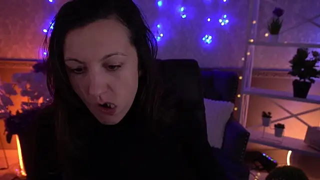 Snapshot of ZafiraMoonn chatting on 01-13-26, 06:40 ZafiraMoonn online show from 01-13-26, 06:40