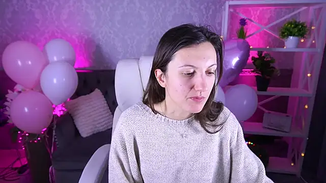 Snapshot of ZafiraMoonn chatting on 02-16-26, 01:51 ZafiraMoonn online show from 02-16-26, 01:51