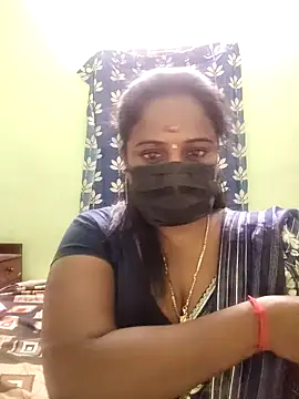 Snapshot of tam-queen1 chatting on 11-11-25, 05:07 tam-queen1 online show from 11-11-25, 05:07