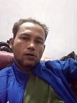 Najirhossain72 online show from 12-18-25, 07:09