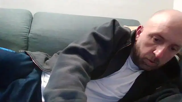 luca beech88 online show from 04-13-26, 06:24