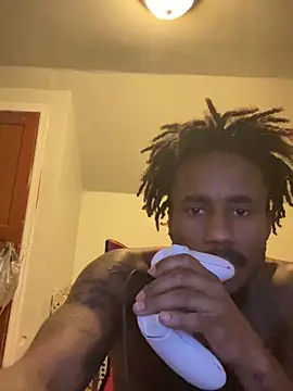 Snapshot of youngbull_dada chatting on 02-24-26, 10:46 youngbull dada online show from 02-24-26, 10:46