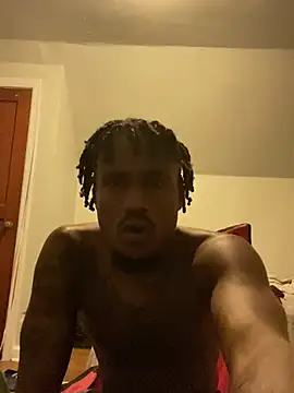 Snapshot of youngbull_dada chatting on 03-11-26, 01:33 youngbull dada online show from 03-11-26, 01:33