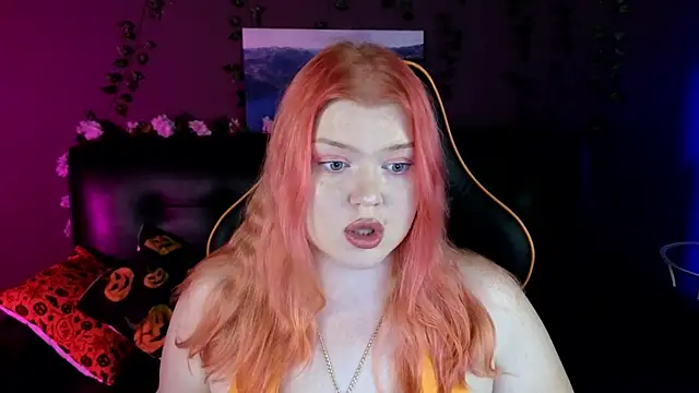 Snapshot of AriettaHeart chatting on 11-06-25, 08:10 AriettaHeart online show from 11-06-25, 08:10