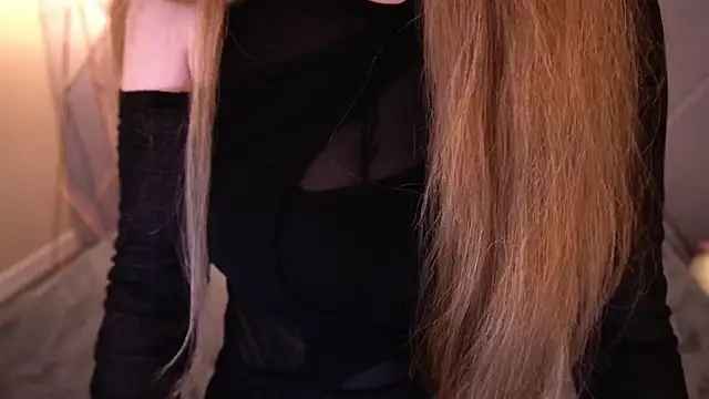 DanielaReign online show from 04-18-26, 08:40